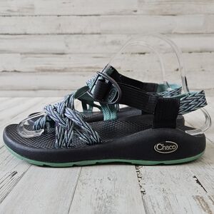 Chaco ZX/2 Teal And Purple Strappy Toe Hold Outdoor Gorpcore Water Sandals Shoes